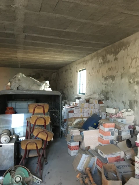 Armazém para Venda em Romeira e Várzea