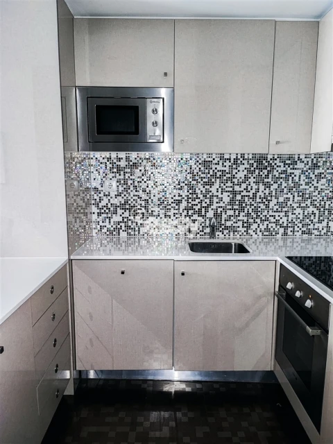 Apartamento T1 para Arrendamento em Cedofeita, Santo Ildefonso, Sé, Miragaia, São Nicolau e Vitória