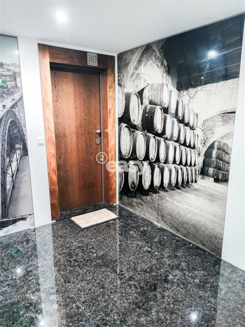 Apartamento T1 para Arrendamento em Cedofeita, Santo Ildefonso, Sé, Miragaia, São Nicolau e Vitória