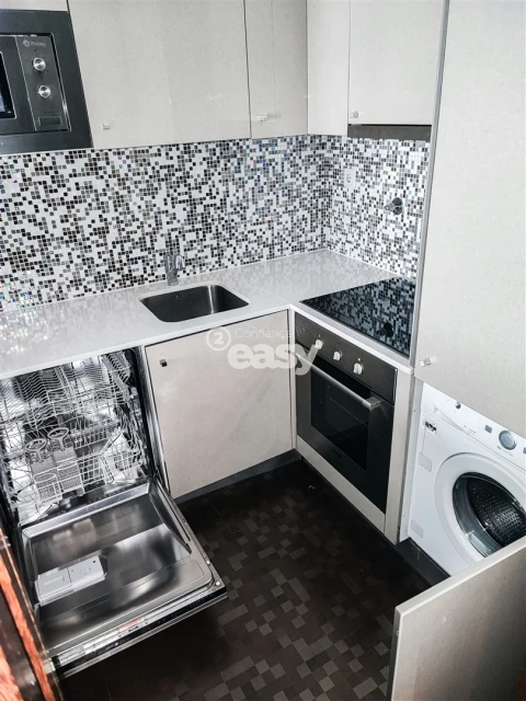 Apartamento T1 para Arrendamento em Cedofeita, Santo Ildefonso, Sé, Miragaia, São Nicolau e Vitória