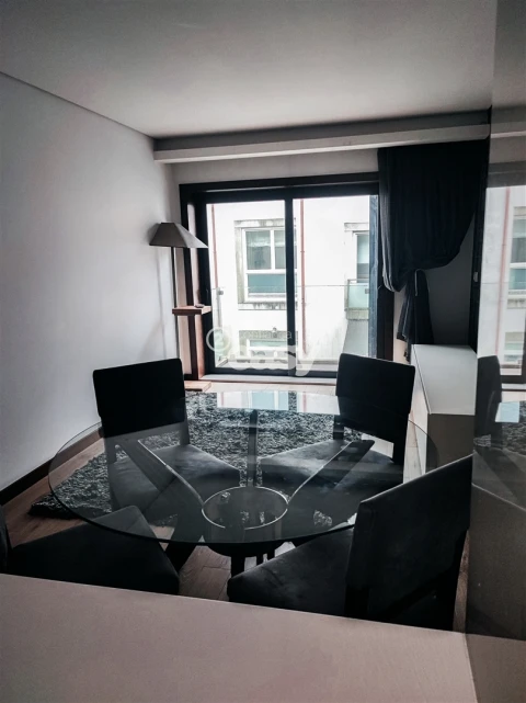 Apartamento T1 para Arrendamento em Cedofeita, Santo Ildefonso, Sé, Miragaia, São Nicolau e Vitória