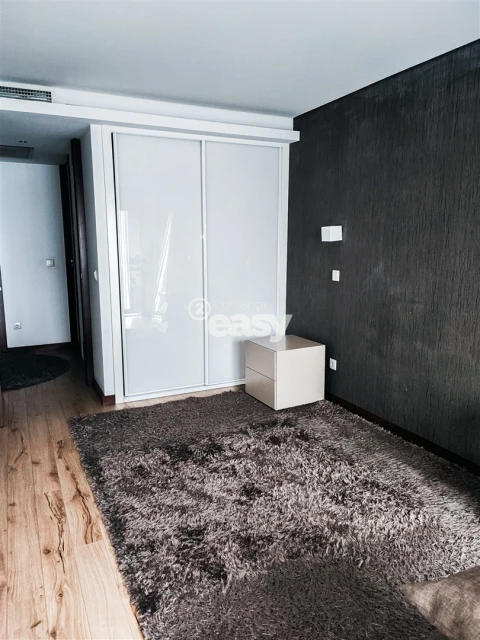 Apartamento T1 para Arrendamento em Cedofeita, Santo Ildefonso, Sé, Miragaia, São Nicolau e Vitória