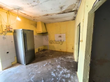 Moradia T2 para Venda em Alvalade