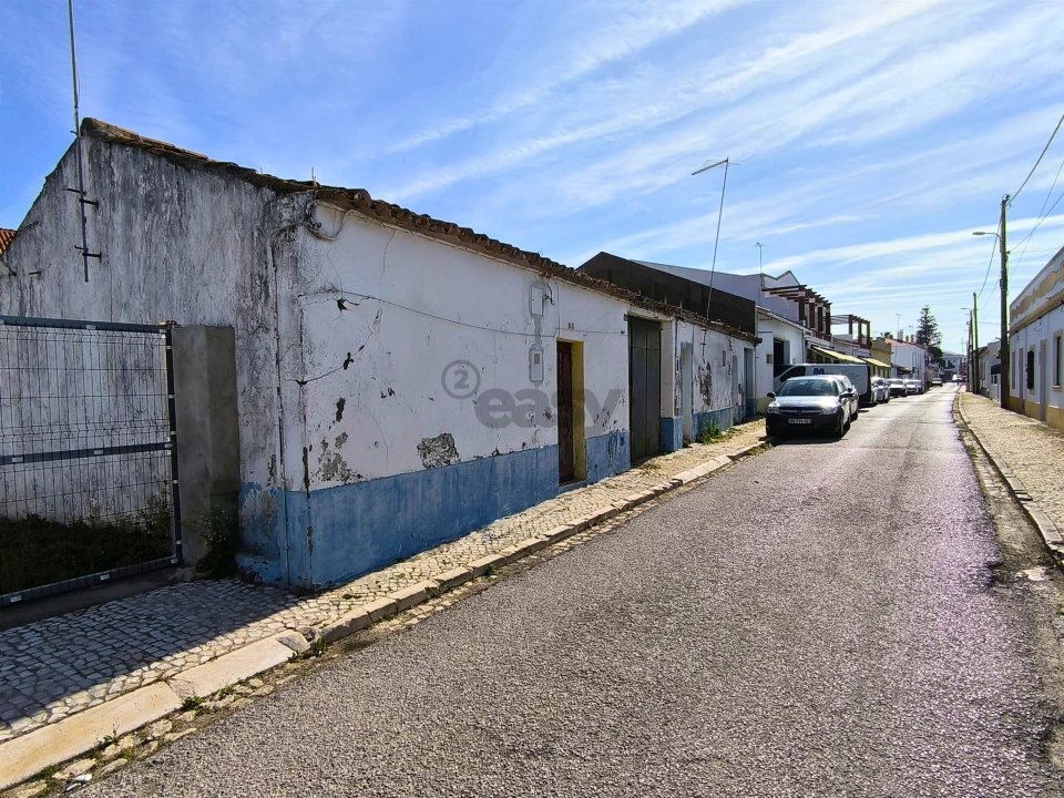 Moradia T2 para Venda em Alvalade Foto 21