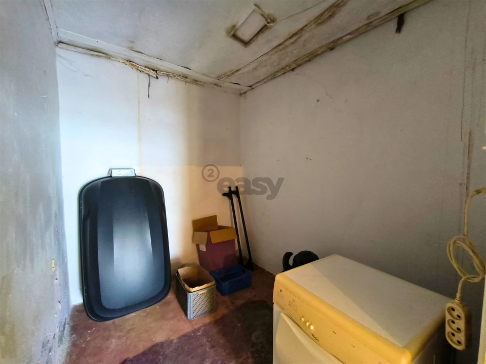 Moradia T2 para Venda em Alvalade Foto 11