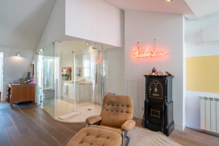 Moradia T4 para Arrendamento em Campo de Ourique Foto 34