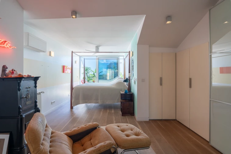 Moradia T4 para Arrendamento em Campo de Ourique Foto 31