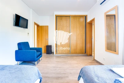 Moradia T6 para Venda em Conceição e Estoi