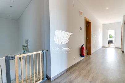 Moradia T6 para Venda em Conceição e Estoi