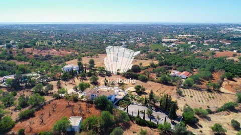 Moradia T6 para Venda em Conceição e Estoi