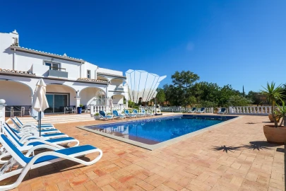 Moradia T6 para Venda em Conceição e Estoi