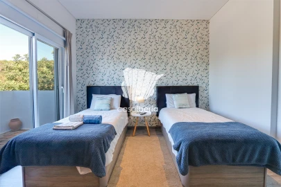 Moradia T6 para Venda em Conceição e Estoi