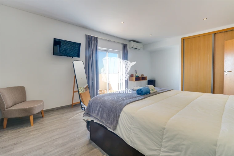 Moradia T6 para Venda em Conceição e Estoi Foto 31