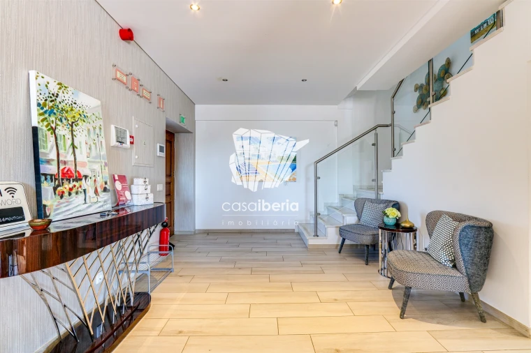 Moradia T6 para Venda em Conceição e Estoi Foto 9