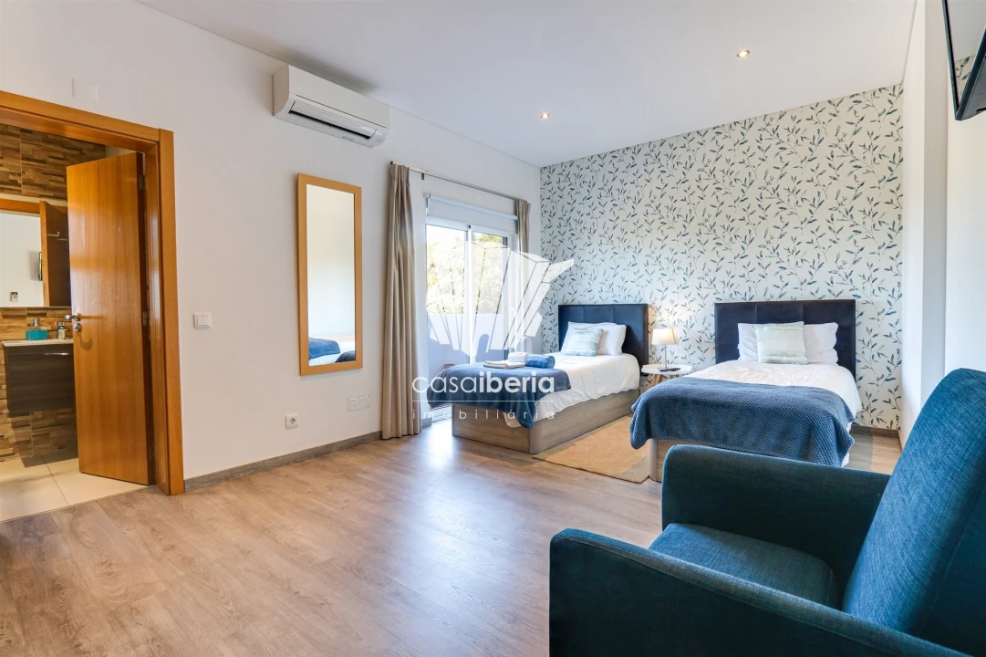 Moradia T6 para Venda em Conceição e Estoi Foto 17