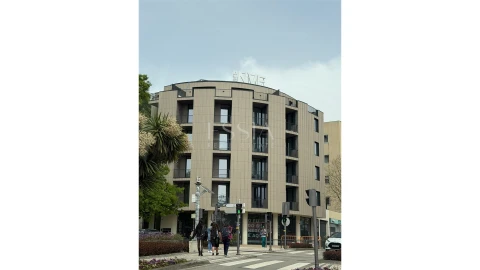 Apartamento T1 para Venda em Lordelo do Ouro e Massarelos