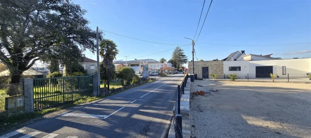 Moradia T6 para Venda em Antas e Abade de Vermoim