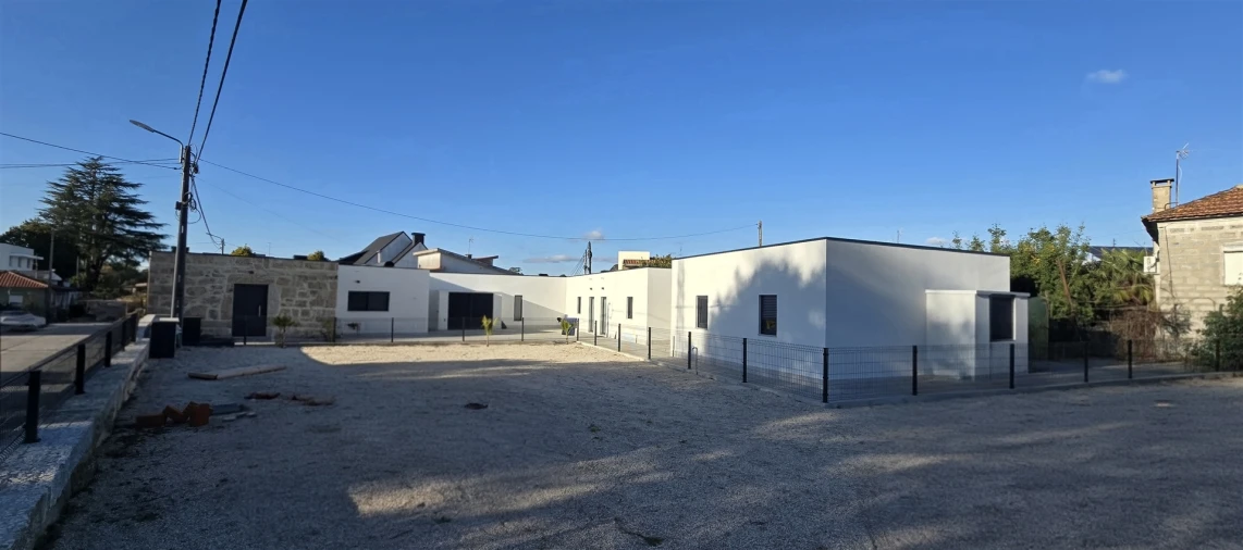 Moradia T6 para Venda em Antas e Abade de Vermoim