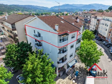 Apartamento T3 para Venda em São Pedro do Sul, Várzea e Baiões