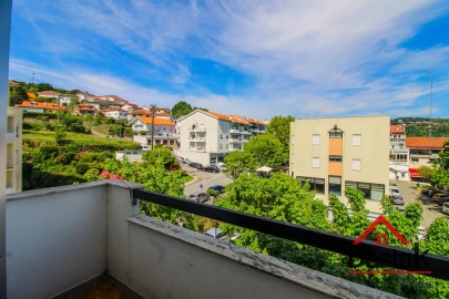 Apartamento T3 para Venda em São Pedro do Sul, Várzea e Baiões