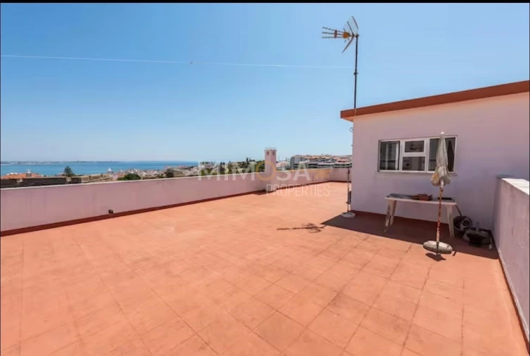 Apartamento T2 para Venda em Lagos (São Sebastião e Santa Maria) Foto 17