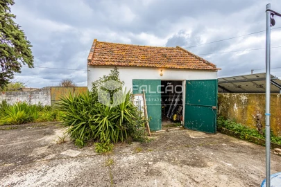 Moradia T3 para Venda em Povoa da Isenta
