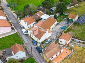 Moradia T3 para Venda em Povoa da Isenta