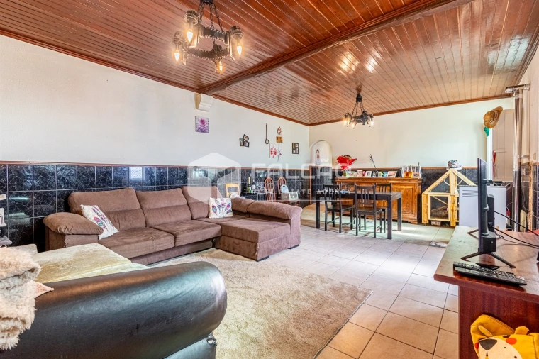 Moradia T3 para Venda em Povoa da Isenta Foto 15