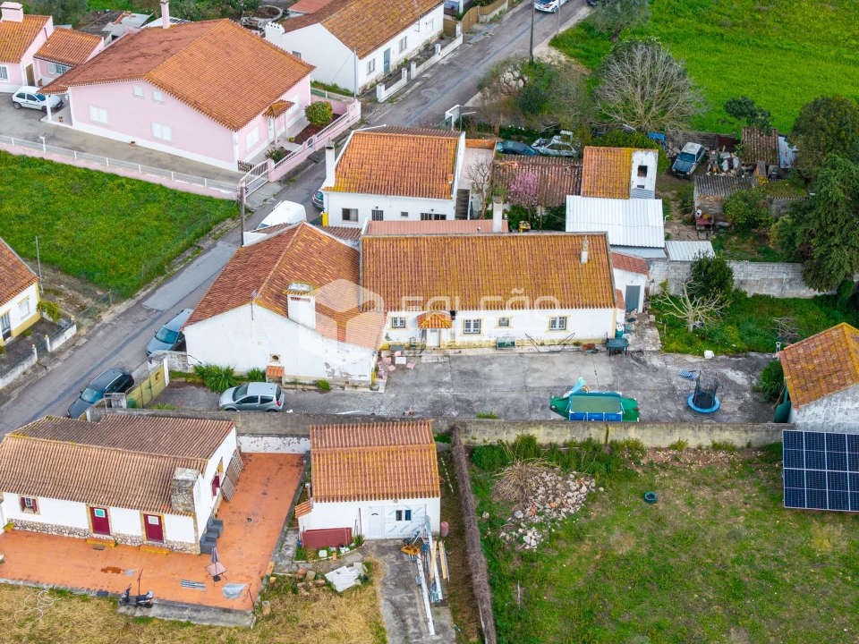 Moradia T3 para Venda em Povoa da Isenta Foto 51