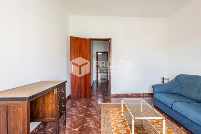 Apartamento T4 para Venda em Marvila, Ribeira Santarém, São Salvador, São Nicolau