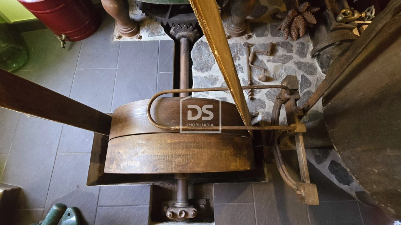 Negócio para Venda em Vale da Amoreira Foto 50