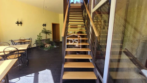 Negócio para Venda em Vale da Amoreira