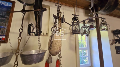 Negócio para Venda em Vale da Amoreira