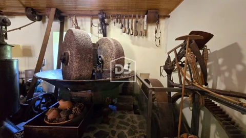 Negócio para Venda em Vale da Amoreira