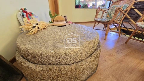 Negócio para Venda em Vale da Amoreira