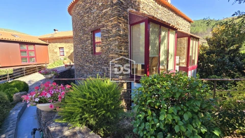 Negócio para Venda em Vale da Amoreira