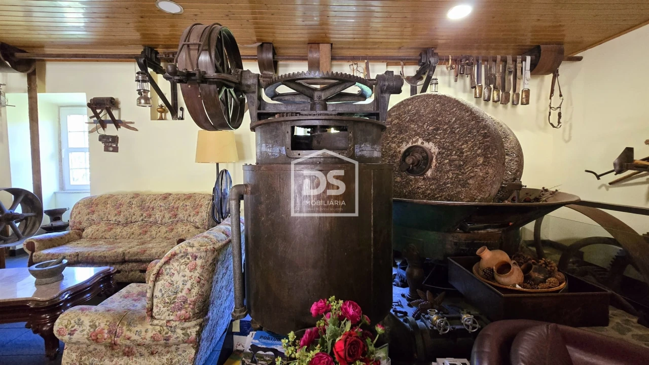 Negócio para Venda em Vale da Amoreira Foto 48