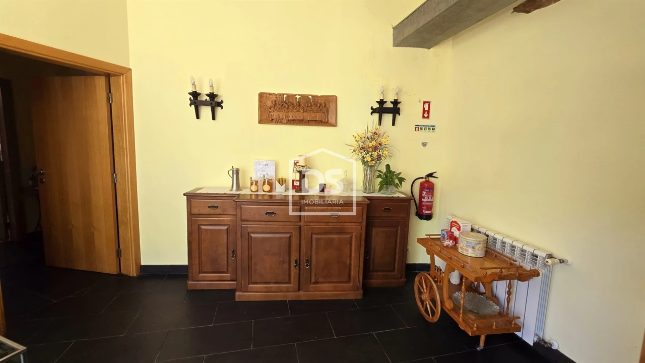 Negócio para Venda em Vale da Amoreira Foto 38