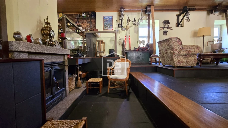 Negócio para Venda em Vale da Amoreira Foto 57