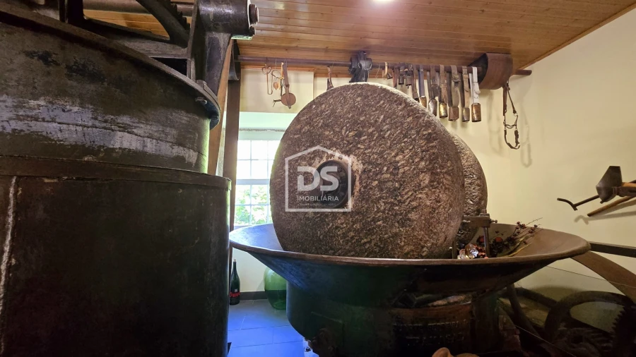 Negócio para Venda em Vale da Amoreira Foto 47