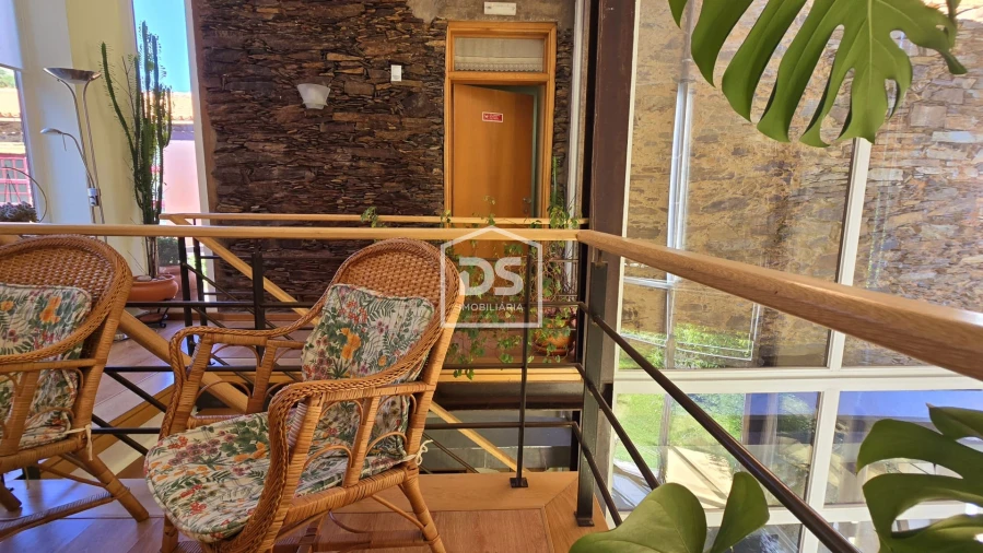 Negócio para Venda em Vale da Amoreira Foto 31