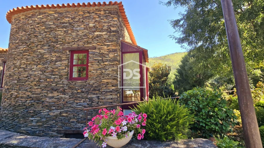 Negócio para Venda em Vale da Amoreira Foto 4