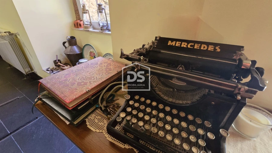 Negócio para Venda em Vale da Amoreira Foto 60