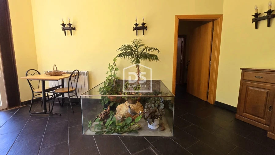 Negócio para Venda em Vale da Amoreira Foto 35