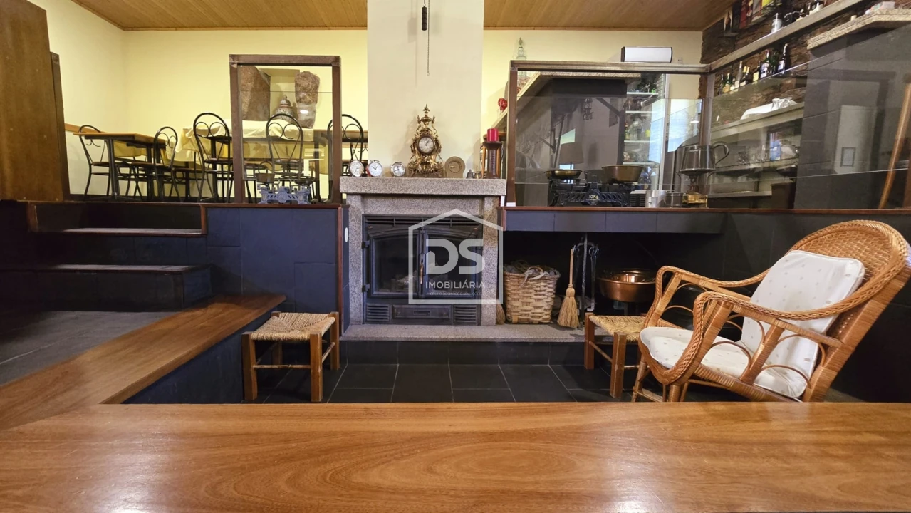 Negócio para Venda em Vale da Amoreira Foto 58