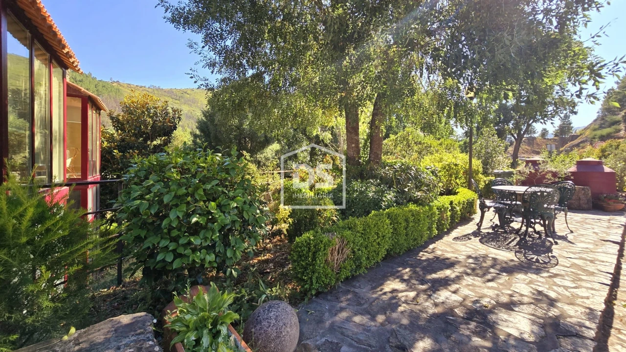 Negócio para Venda em Vale da Amoreira Foto 69