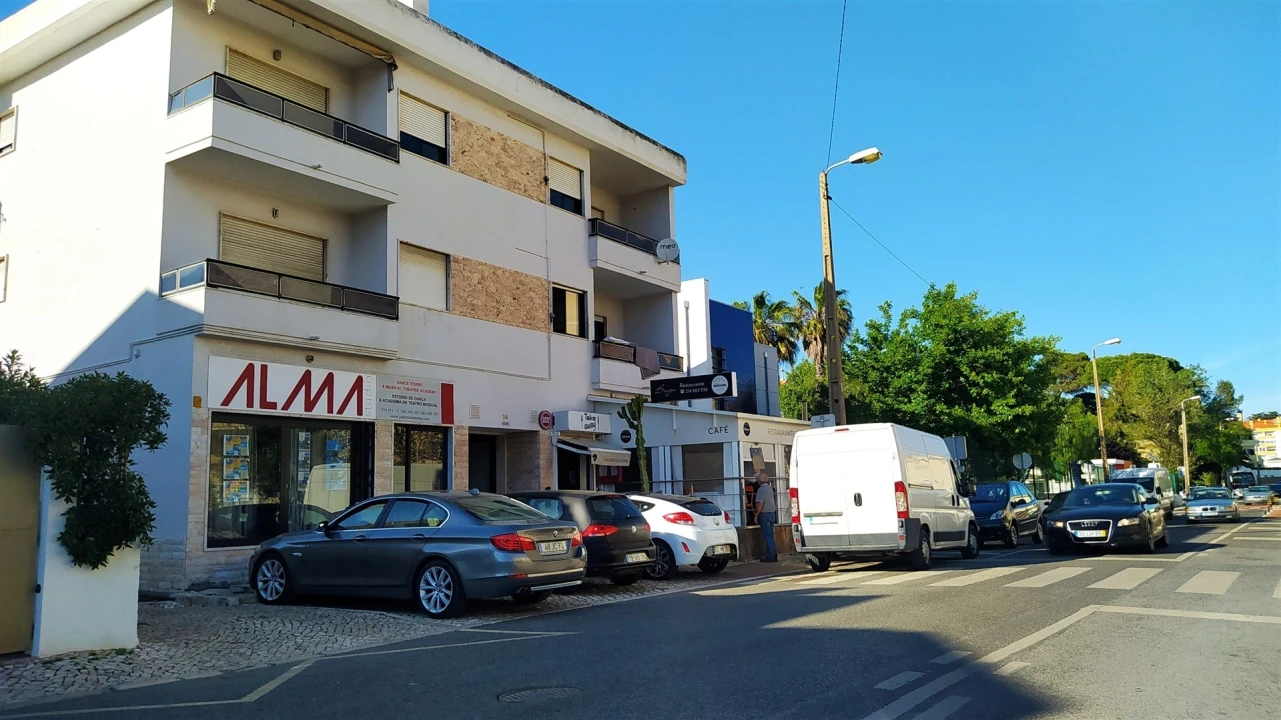 Apartamento T2 para Arrendamento em Cascais e Estoril Foto 24