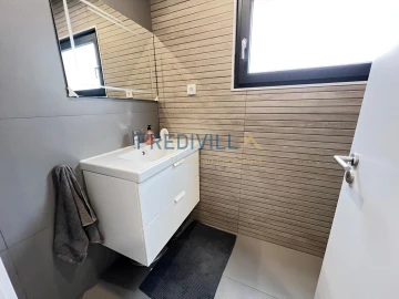Moradia T4 para Venda em Touguinha e Touguinhó