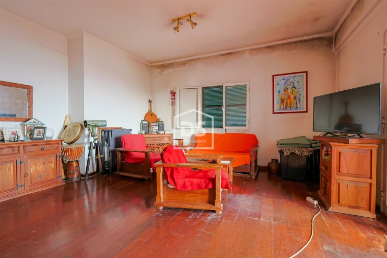 Apartamento T2 para Venda em Caniço Foto 6