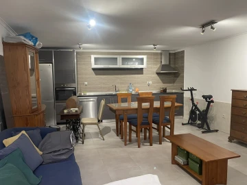 Moradia T4 para Venda em Canelas